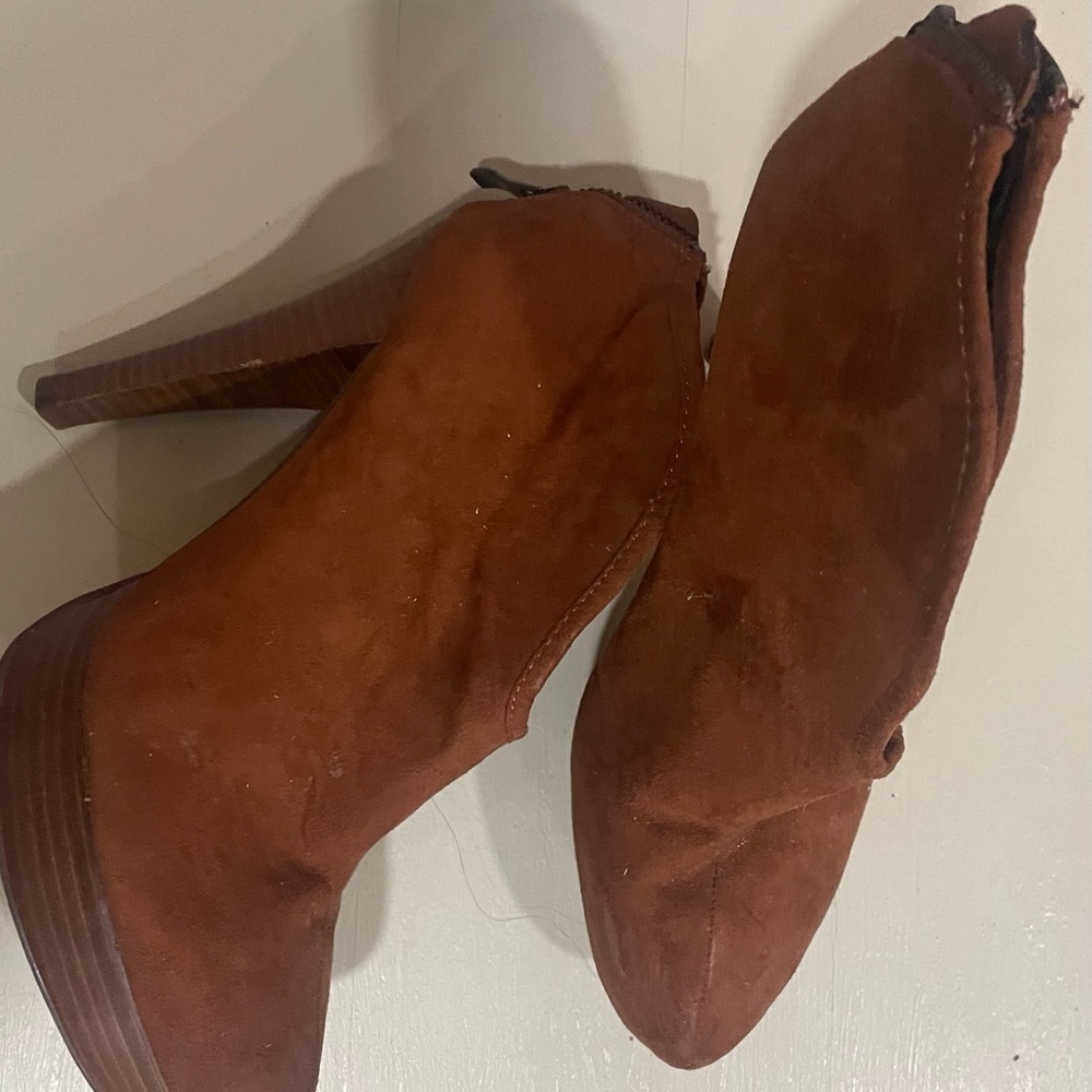 Brown Suede Women's Ankle Boots By Bakers 👢